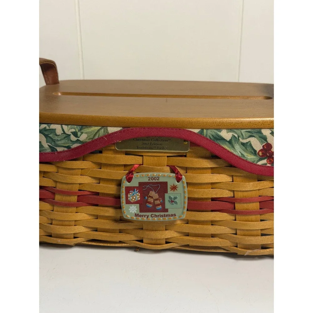 VTG Longaberger Christmas Traditions Basket Brown Holiday Decor 2002 Edition 11